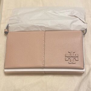 Tory Burch Pink Leather handbag
